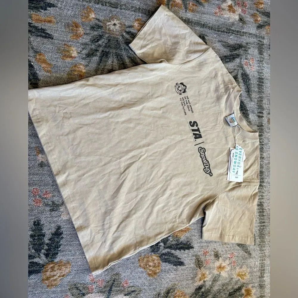 NWT Snowday X STA Graphic T Shirt Tee Small